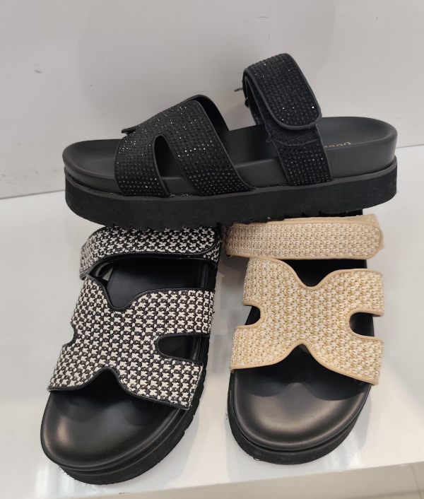 Klapki damskie Roz 36-41 / 12 par